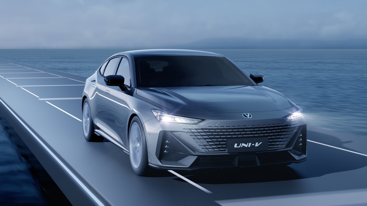 Changan UNI-V I